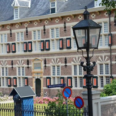 Steltenberg Bij Ons Op Zolder